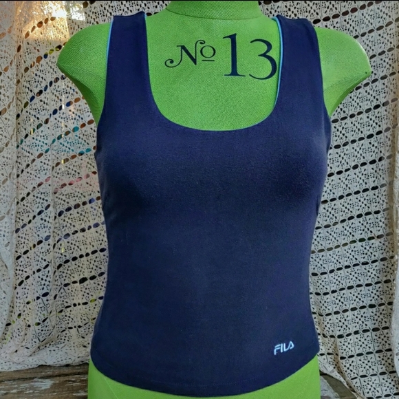 FILA Reversible Performance Tank - Picture 5 of 7